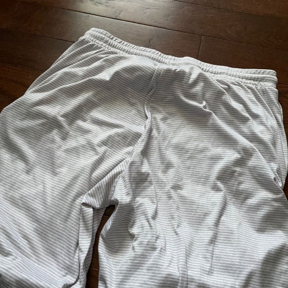 Rae Dunn - Picture 5 of 5